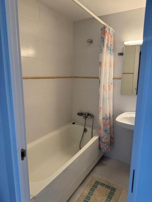 2nda Linea Con Piscina En Miami Platja Apartment Miami Playa