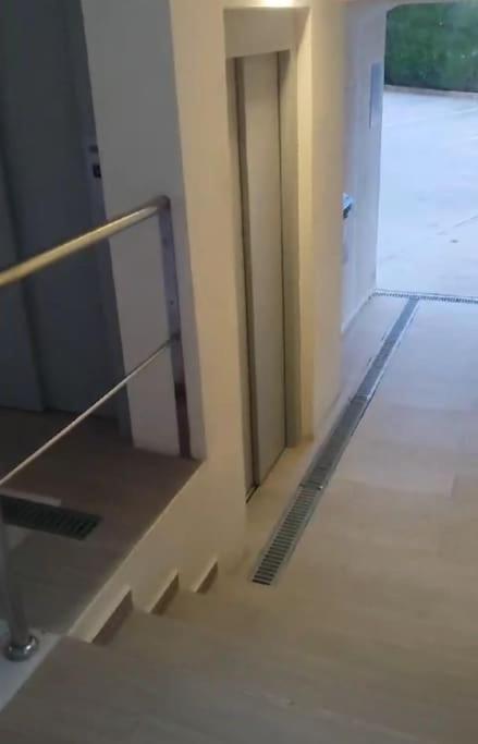 2nda Linea Con Piscina En Miami Platja Appartement Miami Playa